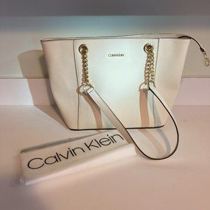Cream Leather Calvin Klein shoulder bag